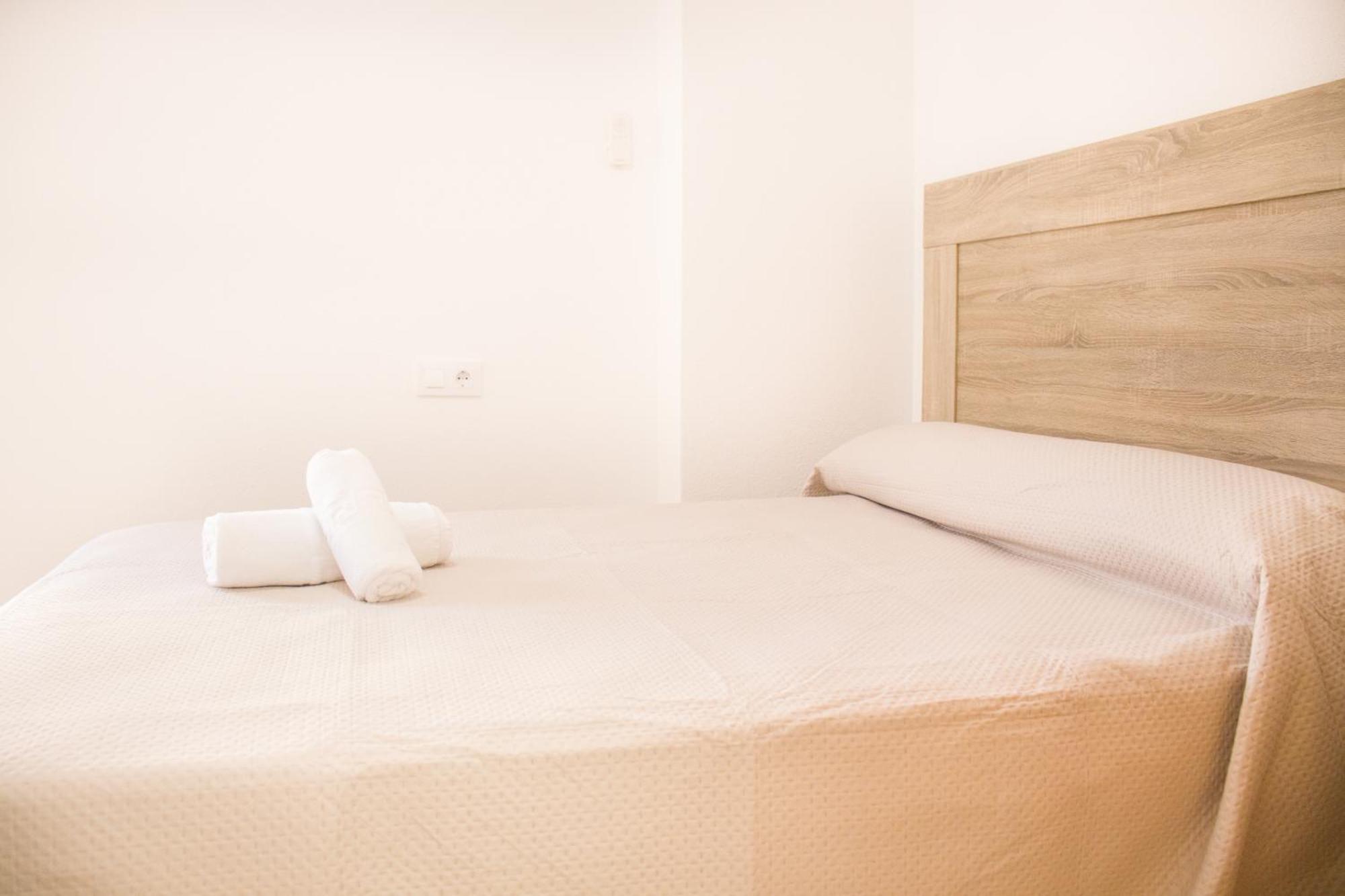 Apartamentos Luna De Águilas Dış mekan fotoğraf