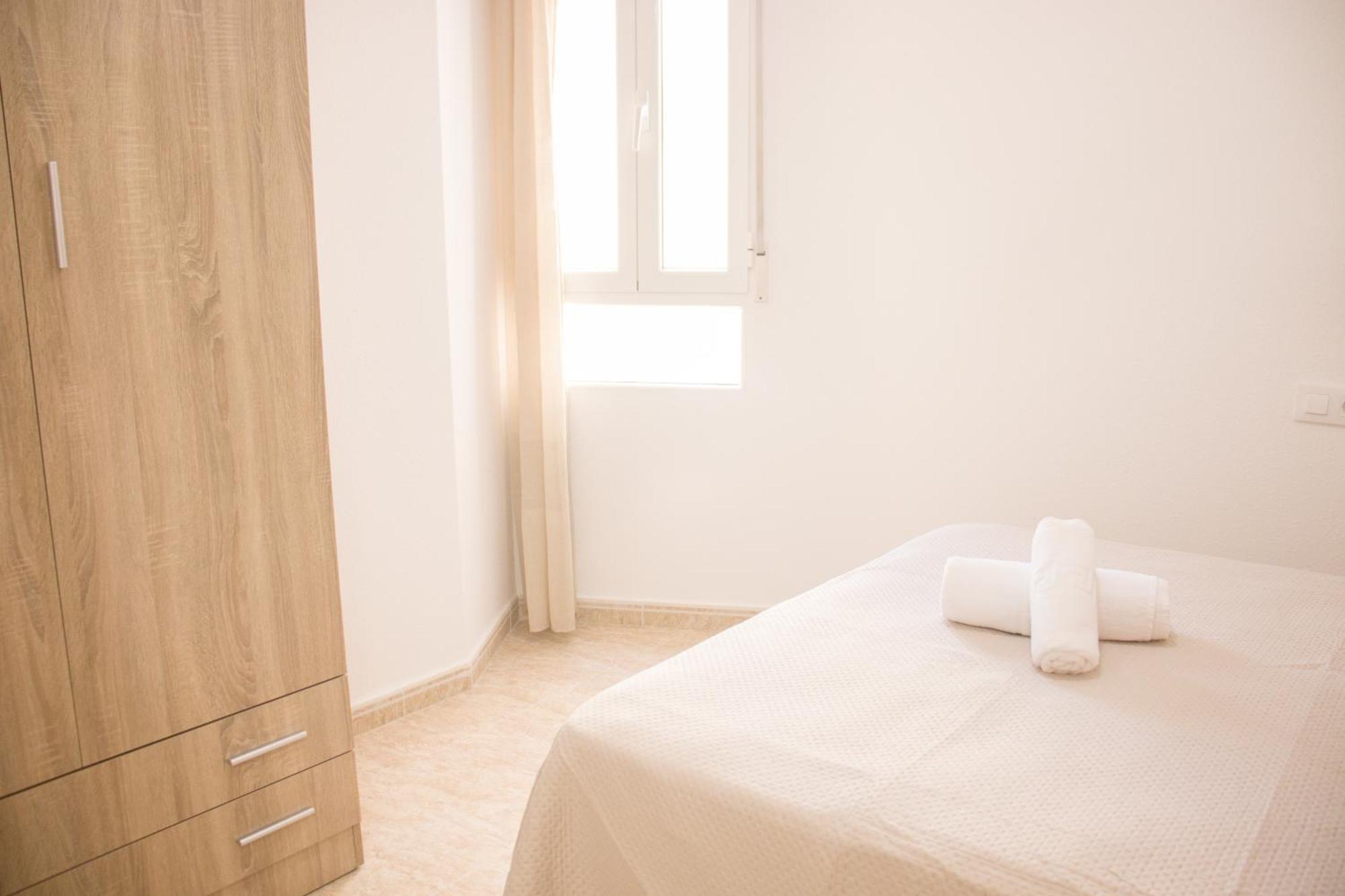 Apartamentos Luna De Águilas Dış mekan fotoğraf