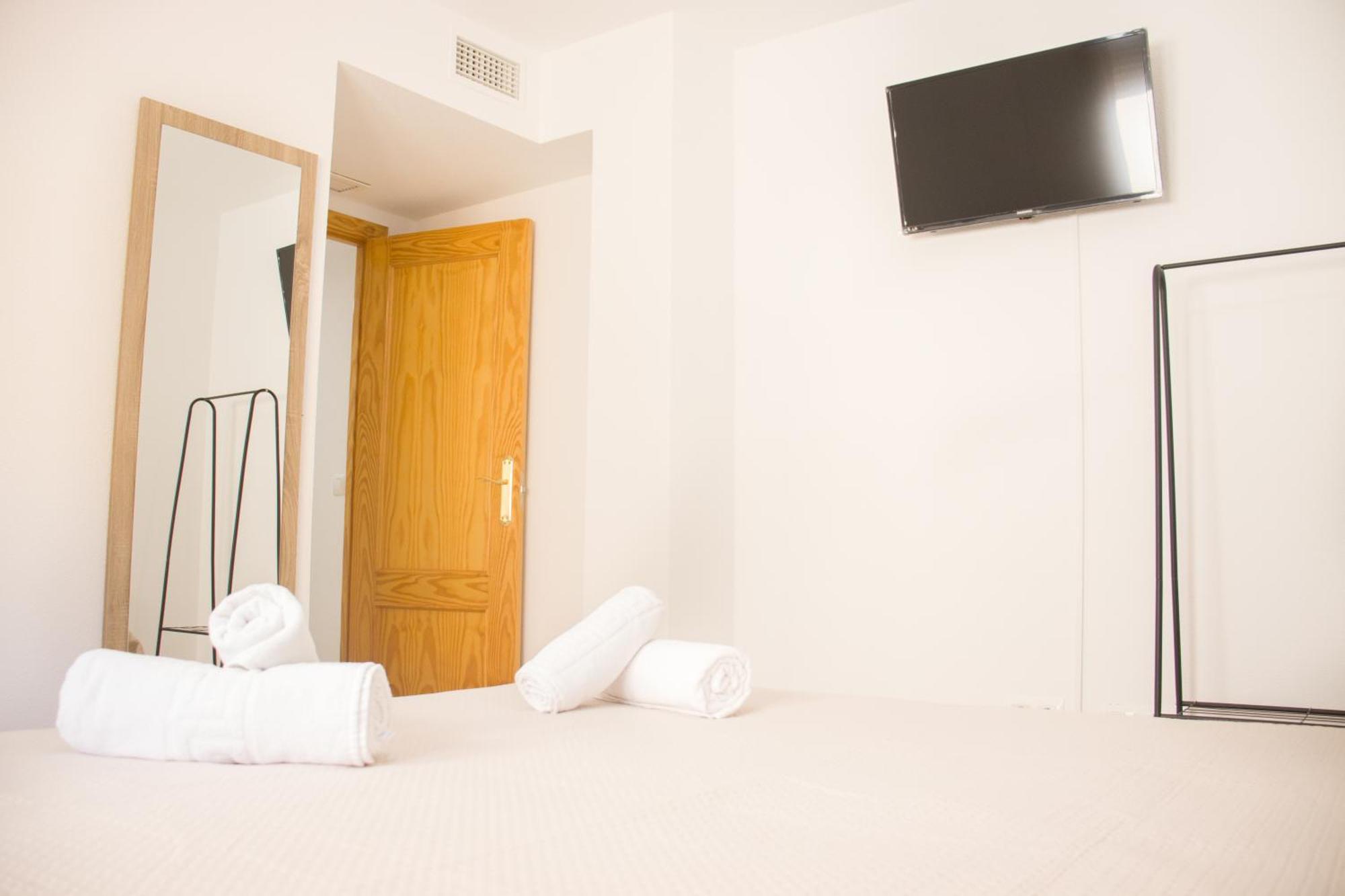Apartamentos Luna De Águilas Dış mekan fotoğraf