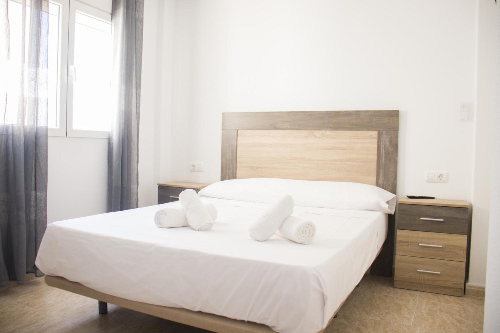 Apartamentos Luna De Águilas Dış mekan fotoğraf